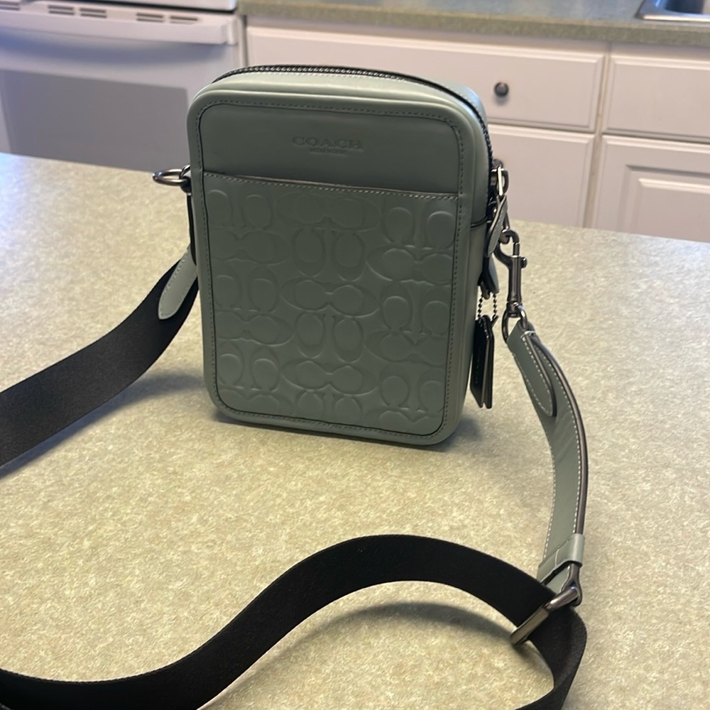 Women's Coach CH060 Sullivan Crossbody In Signature Leather In Industrial